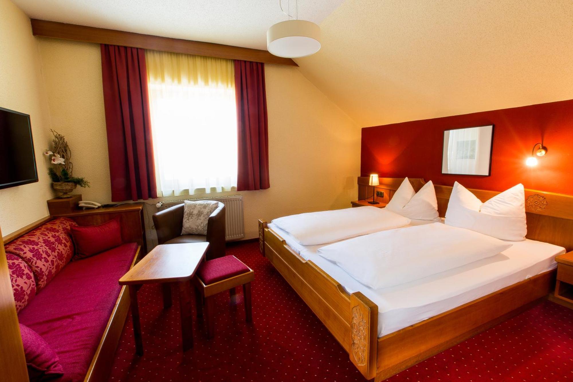 Wallner - Hotel & Wirt Arnoldstein Kamer foto